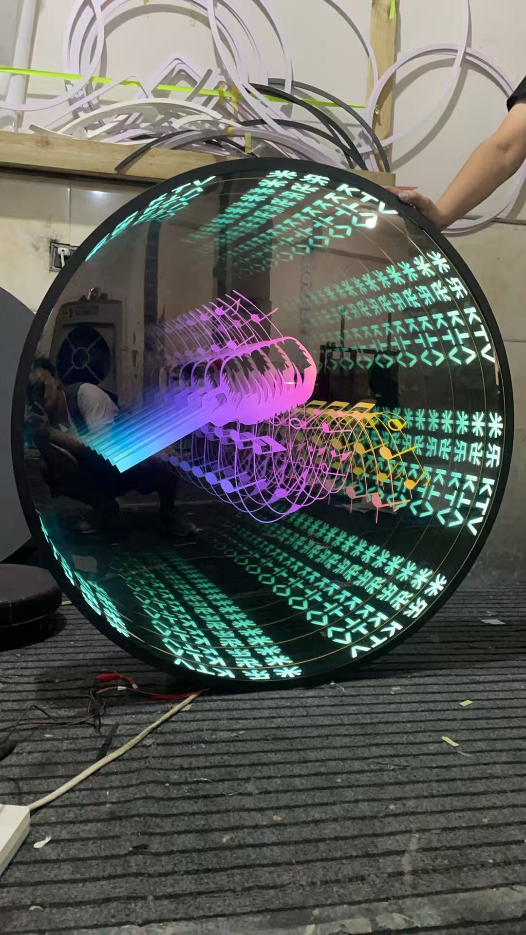 Round Infinity Mirror LED Wall Art Multicolor Neon Light 3D Illusion Decor for Bar KTV Party Room Colorful Wall Sign