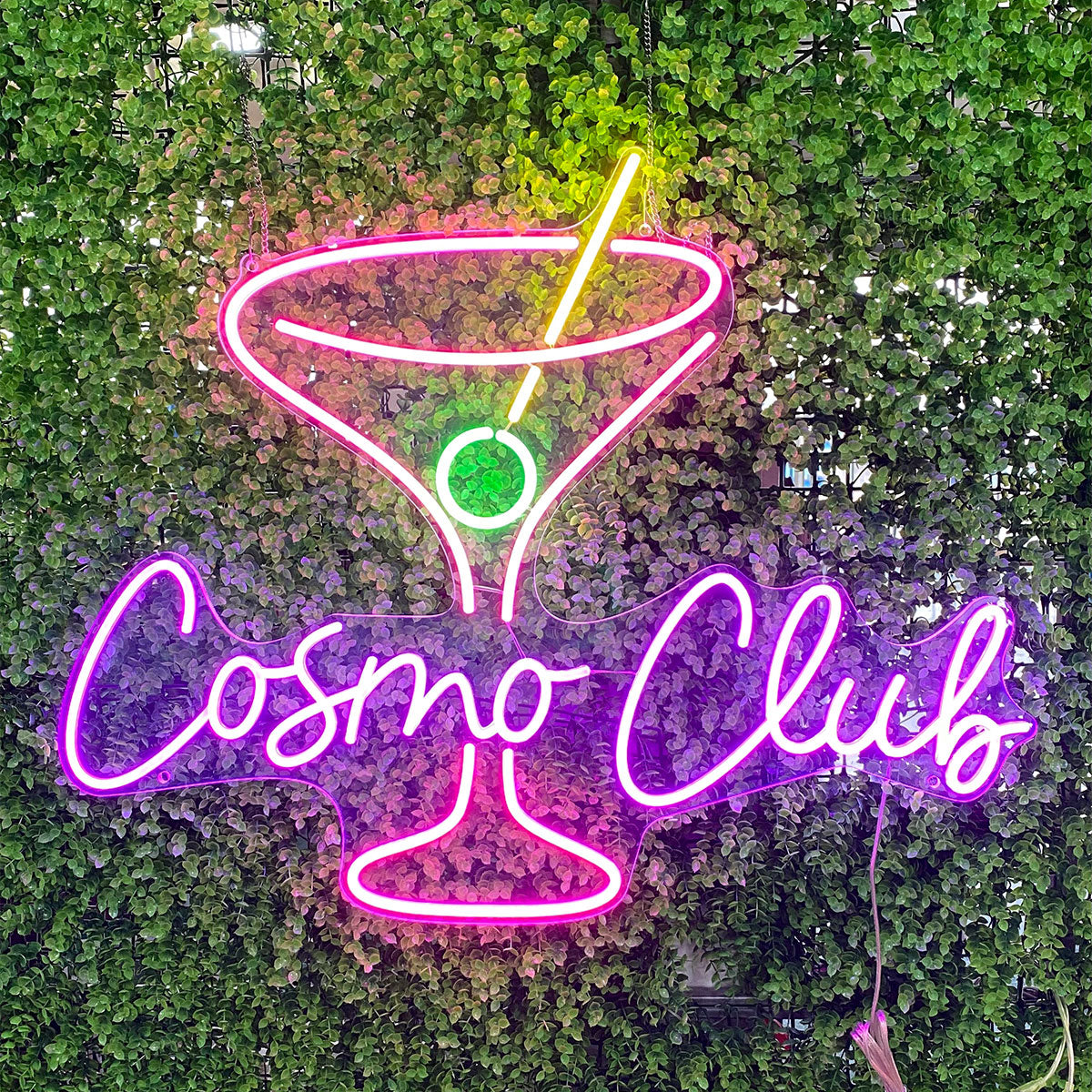 UV - printed Customized Cocktail Glass Style Neon Light, Suitable for Stylish Bars and Party Spaces, Ideal for Nightlife Enthusiasts